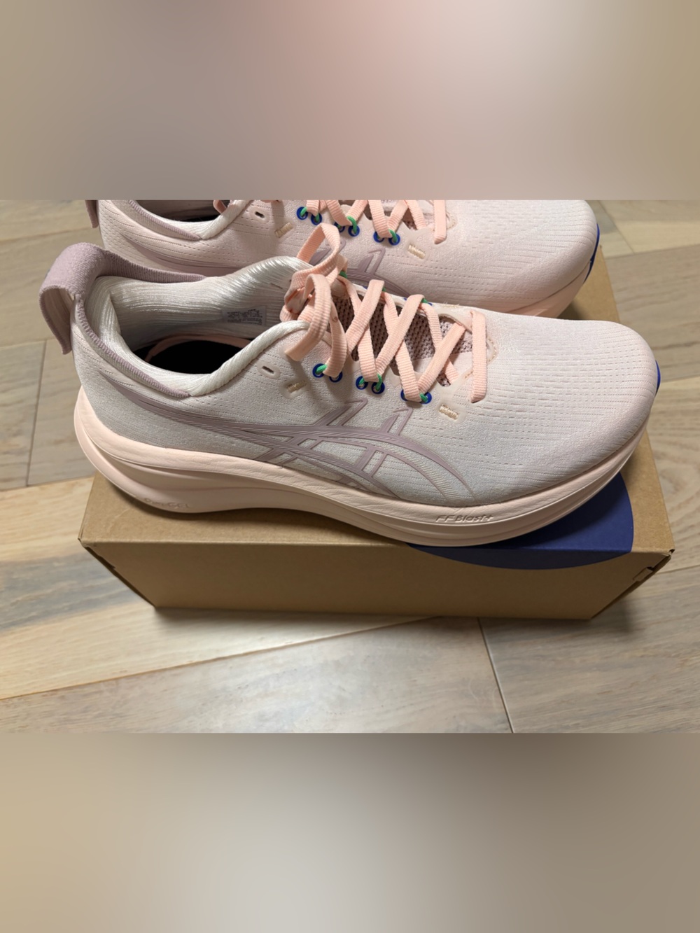 ASICS Gel-Nimbus 28 - Wide - Picture 3 of 6